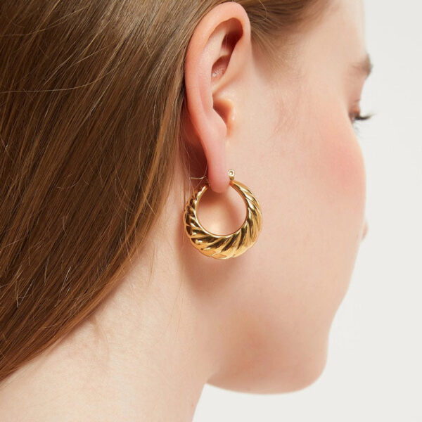 Køb Chunky Twisted Dome Hoops 18K Guldbelagt billigt online tilbud