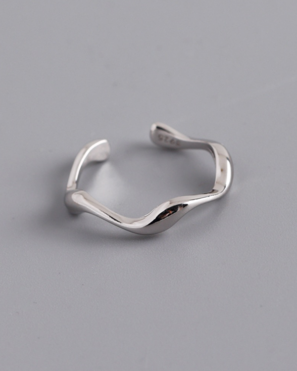 Køb Belphia Wave Ring 925 Sterling Sølv - Justerbar / 925 Sterling Sølv billigt online tilbud