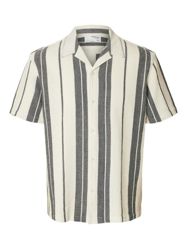 Køb SLHREG-WEST SHIRT SS RESORT CAMP billigt online tilbud