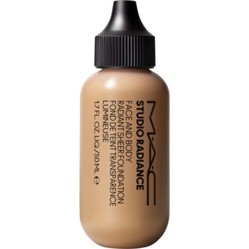 shop MAC Studio Radiance Face And Body Radiant Sheer Foundation 50 ml - C3 af MAC Cosmetics - online shopping tilbud rabat hos shoppetur.dk