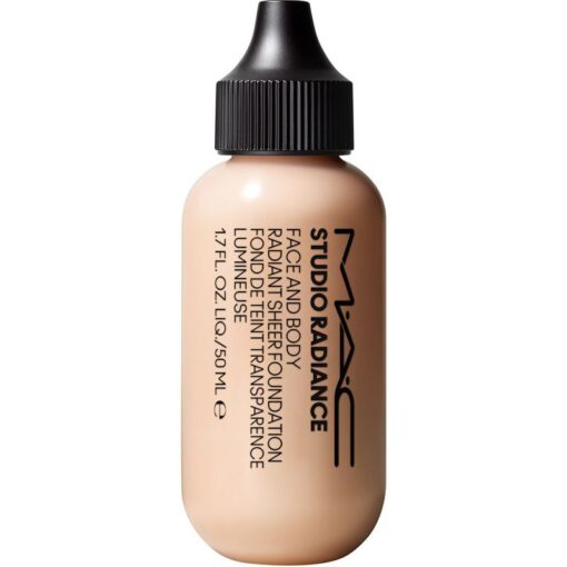 shop MAC Studio Radiance Face And Body Radiant Sheer Foundation 50 ml - W0 af MAC Cosmetics - online shopping tilbud rabat hos shoppetur.dk