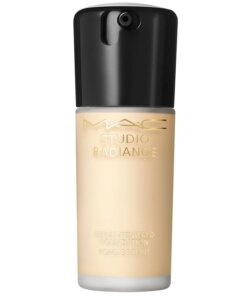 shop MAC Studio Radiance Serum-Powered Foundation 30 ml - NC11 af MAC Cosmetics - online shopping tilbud rabat hos shoppetur.dk