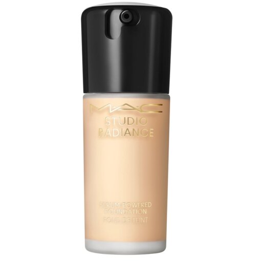 shop MAC Studio Radiance Serum-Powered Foundation 30 ml - NC17.5 af MAC Cosmetics - online shopping tilbud rabat hos shoppetur.dk