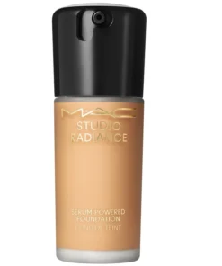 shop MAC Studio Radiance Serum-Powered Foundation 30 ml - NC42 af MAC Cosmetics - online shopping tilbud rabat hos shoppetur.dk