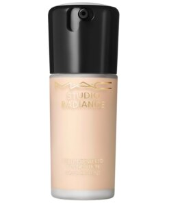 shop MAC Studio Radiance Serum-Powered Foundation 30 ml - NW10 af MAC Cosmetics - online shopping tilbud rabat hos shoppetur.dk