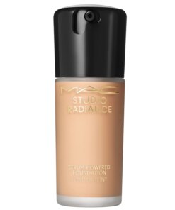 shop MAC Studio Radiance Serum-Powered Foundation 30 ml - NW18 af MAC Cosmetics - online shopping tilbud rabat hos shoppetur.dk