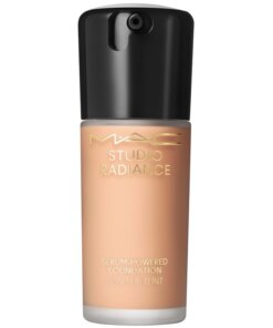 shop MAC Studio Radiance Serum-Powered Foundation 30 ml - NW25 af MAC Cosmetics - online shopping tilbud rabat hos shoppetur.dk