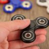 Fidget Spinner - flere forskellige farver billigt køb tilbud online shopping