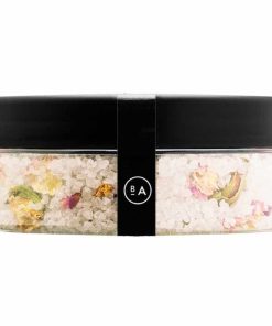 shop Badeanstalten Bath Salt Bed Of Roses 300 gr. af Badeanstalten - online shopping tilbud rabat hos shoppetur.dk