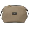 shop Coming Copenhagen Mia Toiletry Bag Large - Warm Taupe (Limited Edition) af Coming Copenhagen - online shopping tilbud rabat hos shoppetur.dk