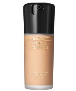 shop MAC Studio Radiance Serum-Powered Foundation 30 ml - NW18 af MAC - online shopping tilbud rabat hos shoppetur.dk