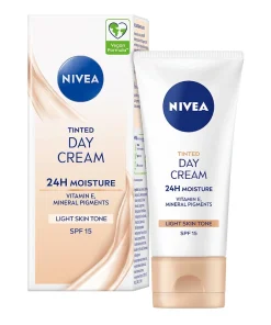 shop Nivea Tinted Day Cream Light 50 ml af Nivea - online shopping tilbud rabat hos shoppetur.dk