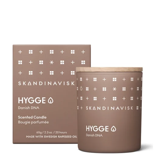 shop SKANDINAVISK HYGGE Scented Candle 65 gr. af SKANDINAVISK - online shopping tilbud rabat hos shoppetur.dk