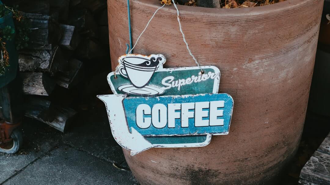 Bedste shopping tips: Spar penge og find de bedste tilbud 4 Photo Sale sign